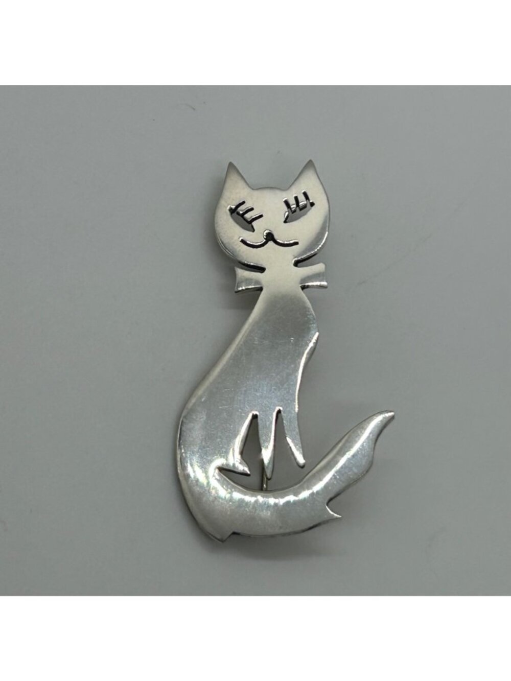 Vintage Sterling Silver Cat Brooch Pin 925 Mexico Handmade 2 Inches 1989 - Picture 2 of 11